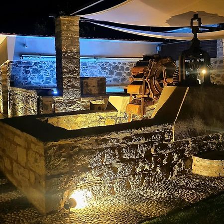 Περιβόλι Του Οδυσσέα Villa Volissos Eksteriør billede