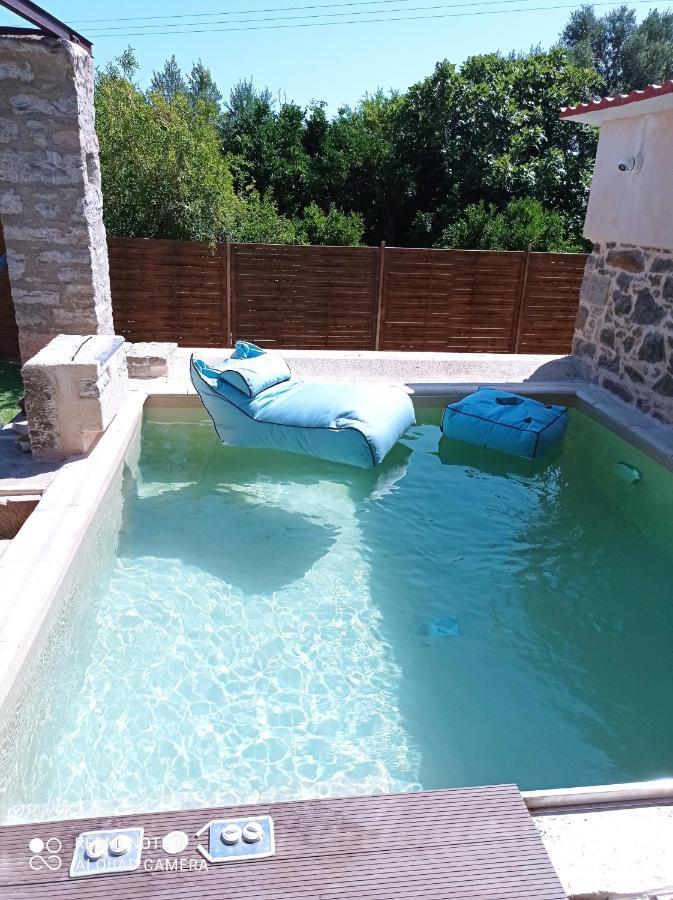 Περιβόλι Του Οδυσσέα Villa Volissos Eksteriør billede