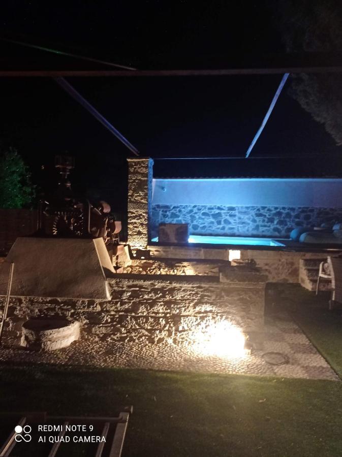 Περιβόλι Του Οδυσσέα Villa Volissos Eksteriør billede