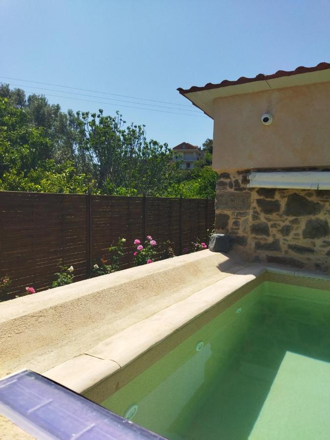Περιβόλι Του Οδυσσέα Villa Volissos Eksteriør billede