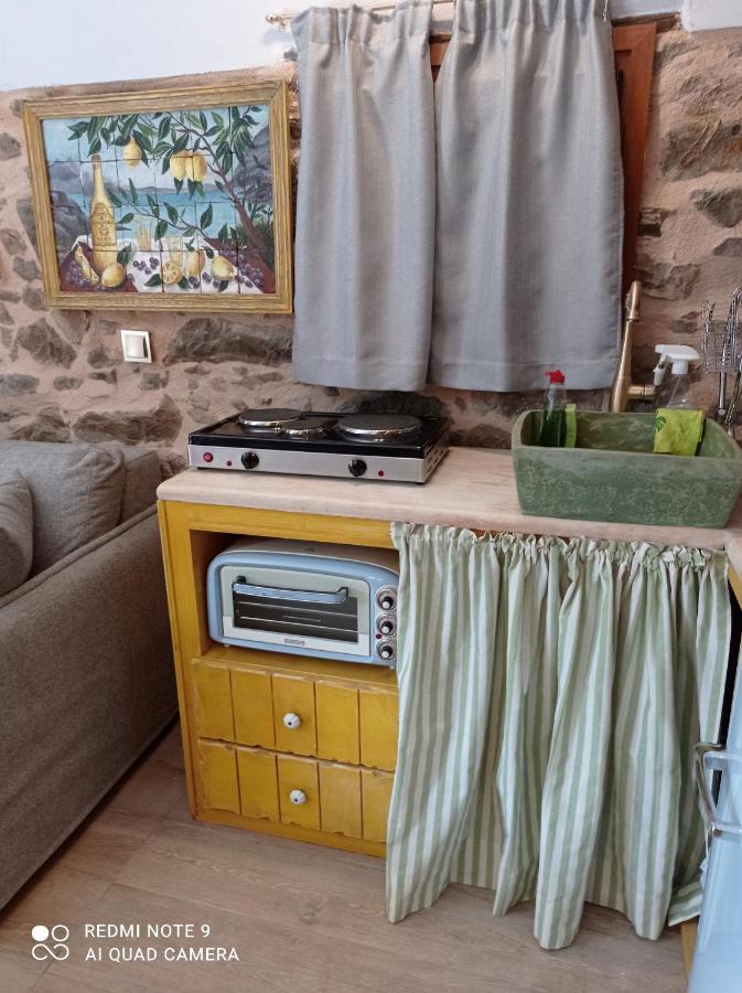 Περιβόλι Του Οδυσσέα Villa Volissos Eksteriør billede