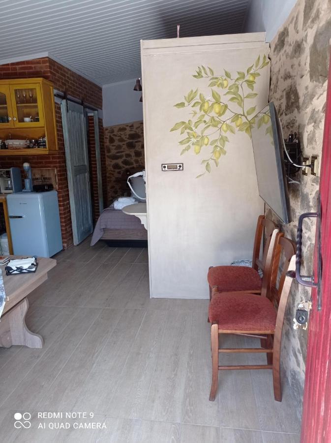 Περιβόλι Του Οδυσσέα Villa Volissos Eksteriør billede